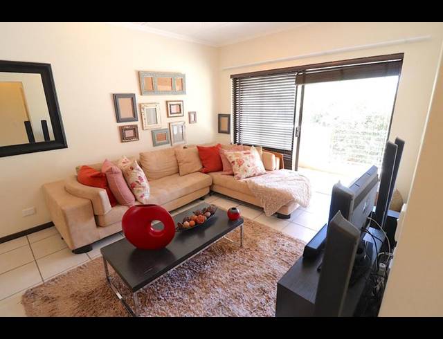 2 BEDROOM PROPERTY TO RENT IN PAULSHOF